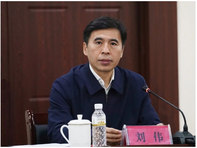 ed_1713593848.png 1.png